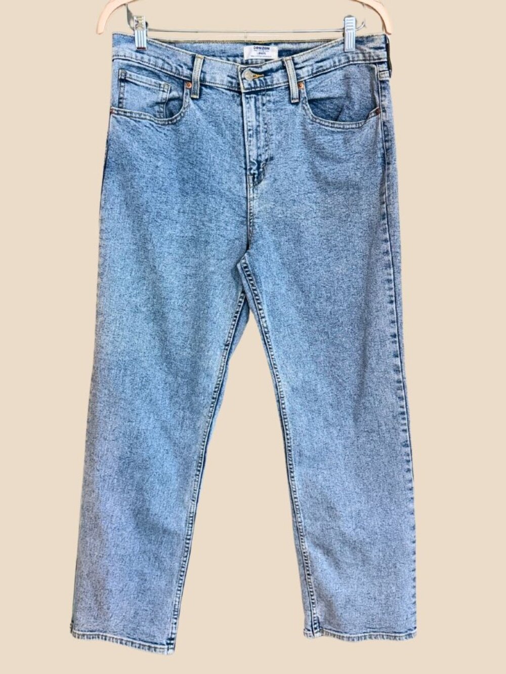 Denizen from Levi's Women's 90s Loose Straight Mid Rise Jeans - Size 12 / 31